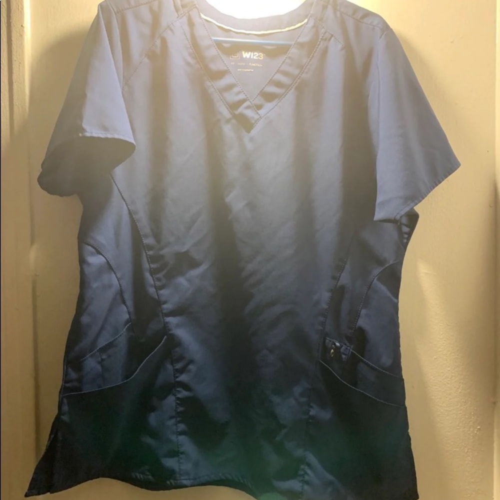 WW scrub top